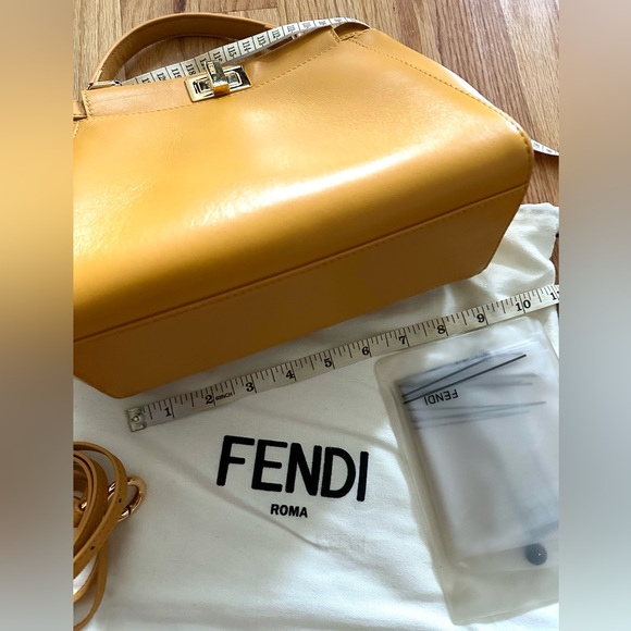 Mini peekaboo bag - Picture 4 of 15